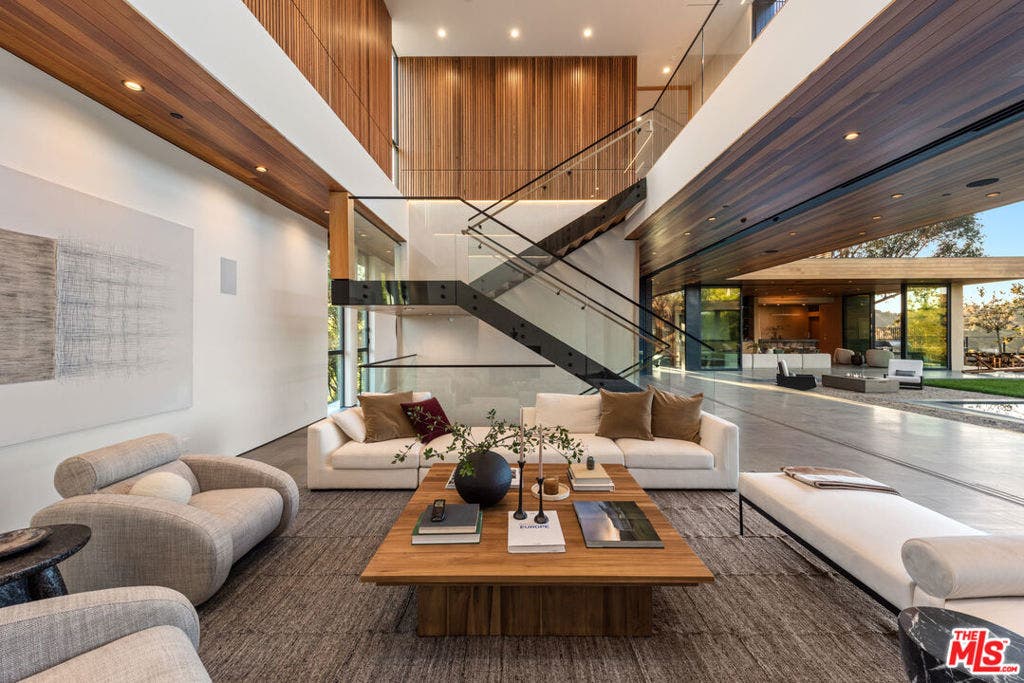 9705 Oak Pass Road, Beverly Hills, CA 90210