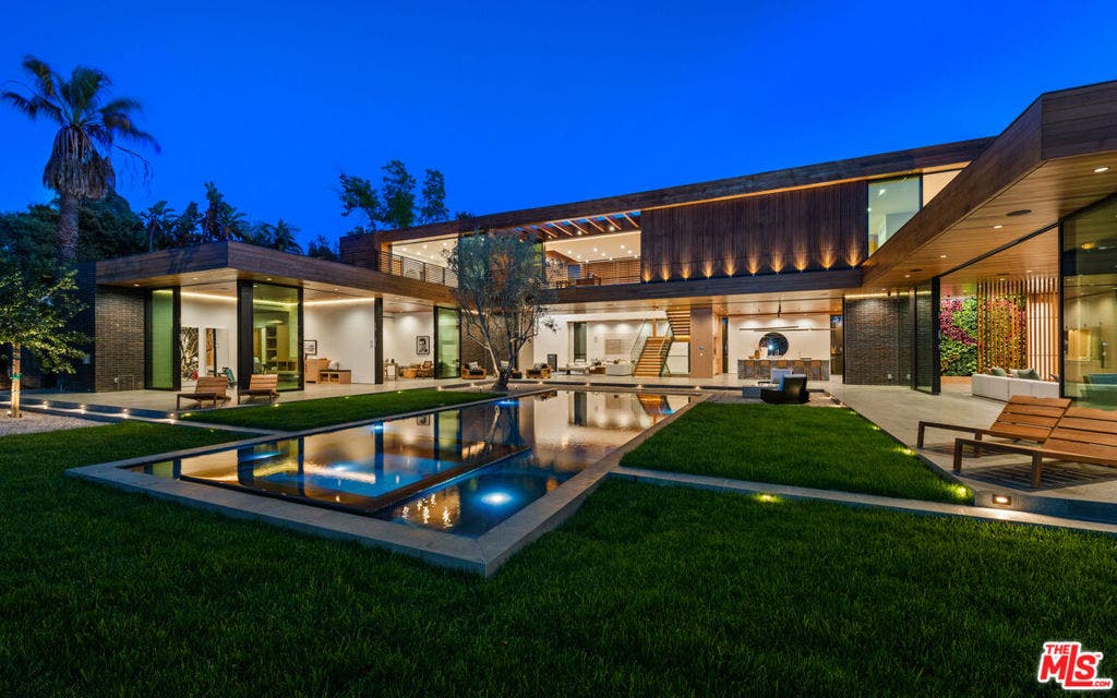 9705 Oak Pass Road, Beverly Hills, CA 90210