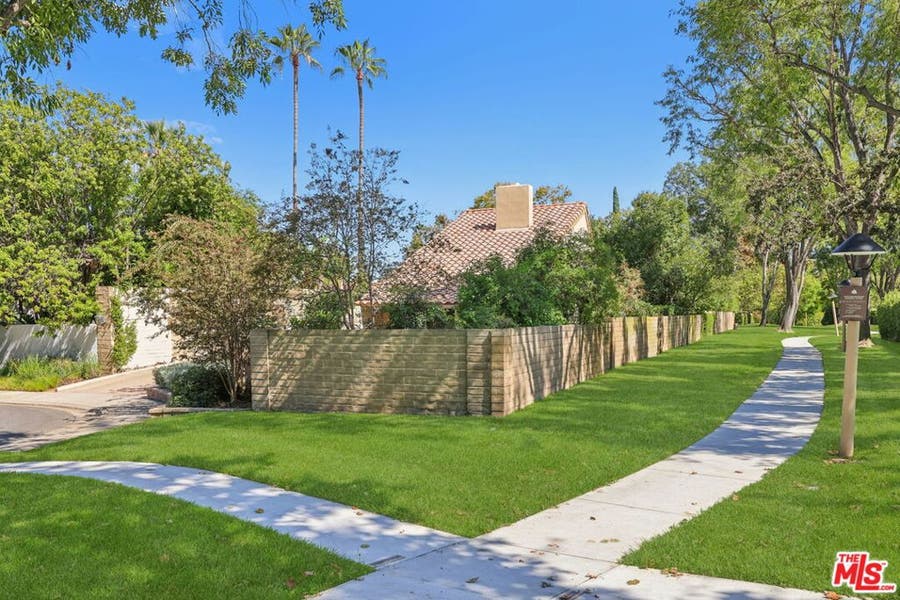 Property photo for 4400 Yorkfield Court, Westlake Village, CA