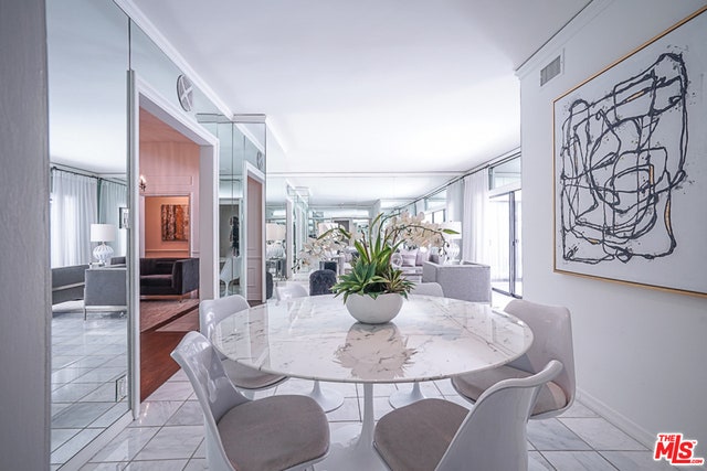 517 N Rodeo Drive, Beverly Hills, CA 90210