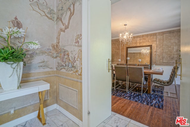 517 N Rodeo Drive, Beverly Hills, CA 90210