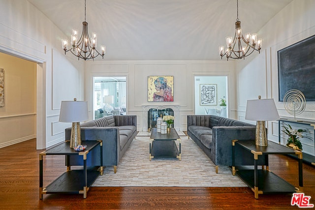 517 N Rodeo Drive, Beverly Hills, CA 90210
