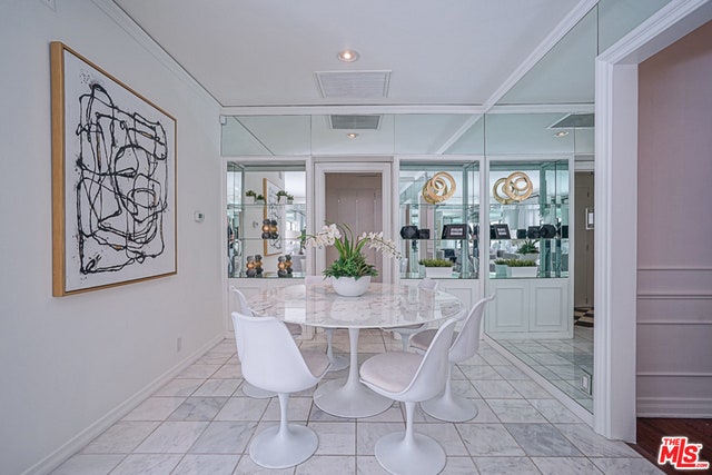 517 N Rodeo Drive, Beverly Hills, CA 90210