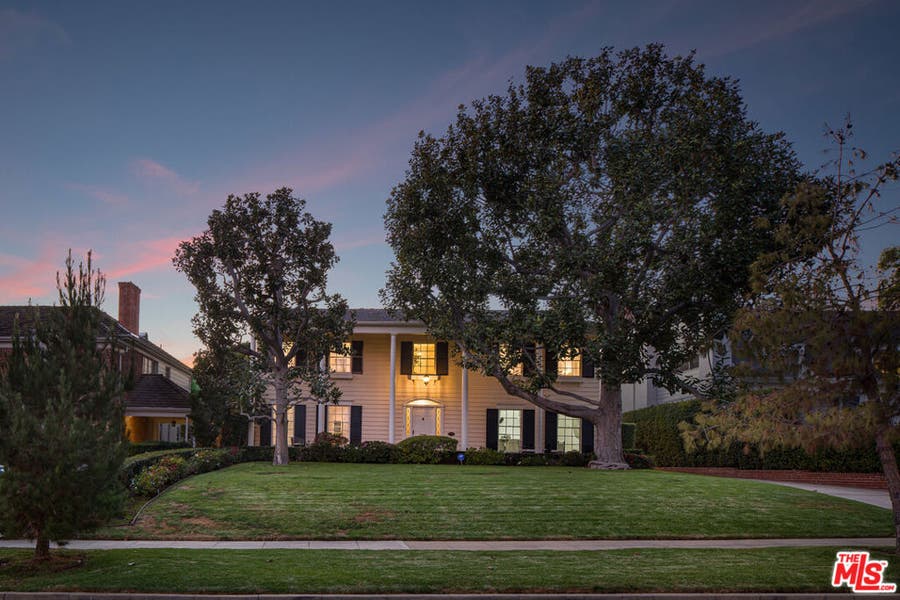 Property photo for 625 N Sierra Drive, Beverly Hills, CA