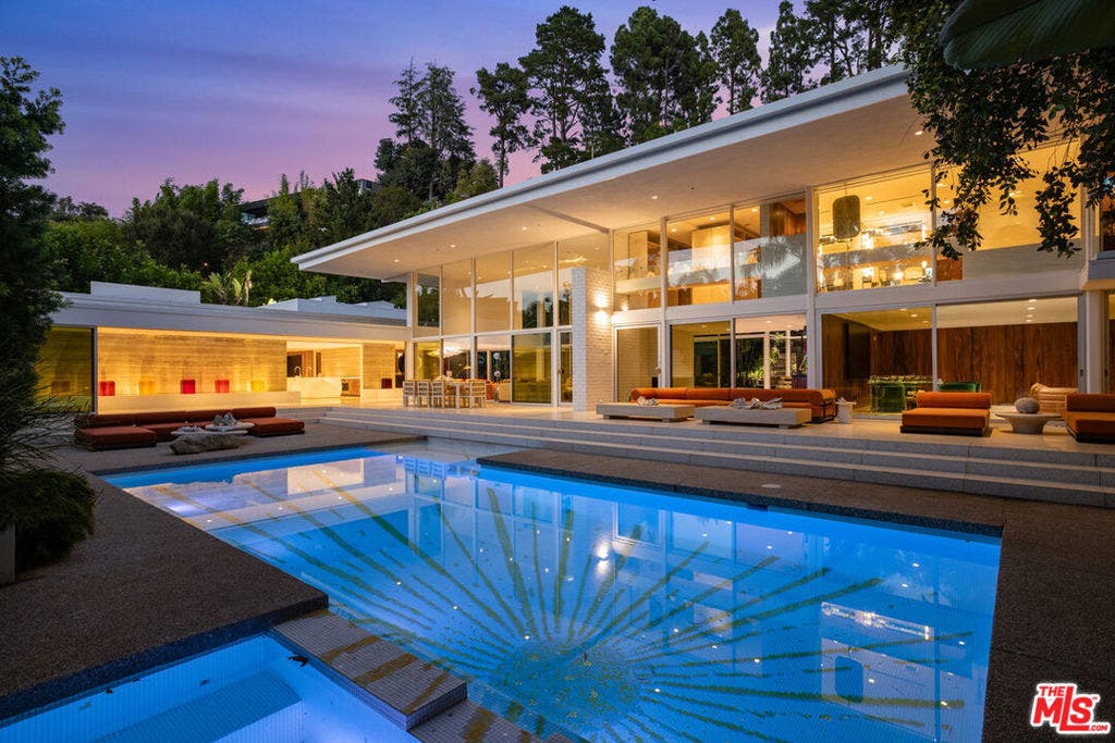 400 Castle Place, Beverly Hills, CA 90210 400 Castle Place, Beverly Hills, CA 90210
