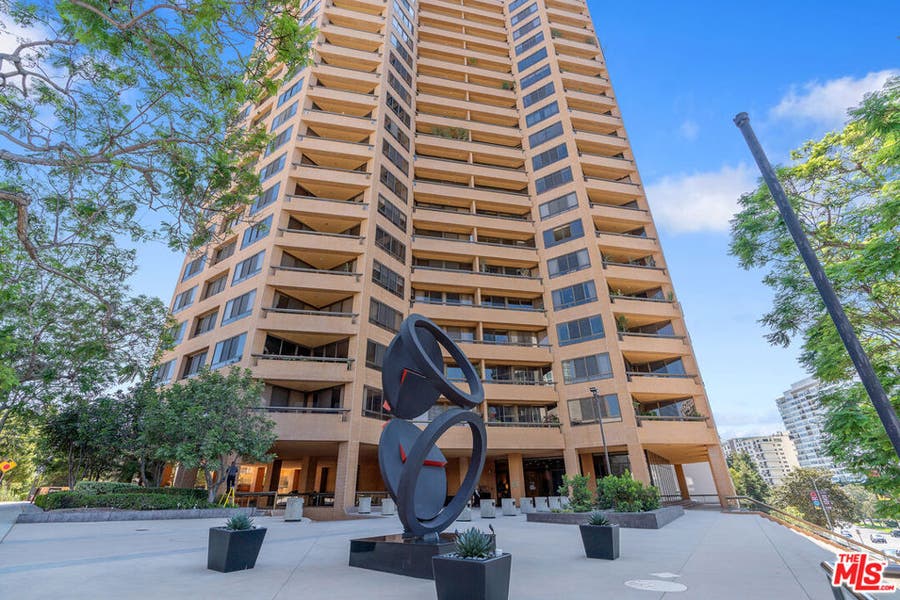 Property photo for 10430 Wilshire Boulevard, #1605, Los Angeles, CA