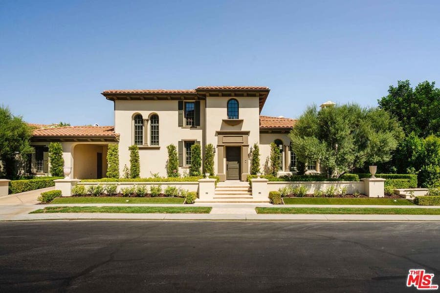 Property photo for 25345 Prado De Naranja, Calabasas, CA