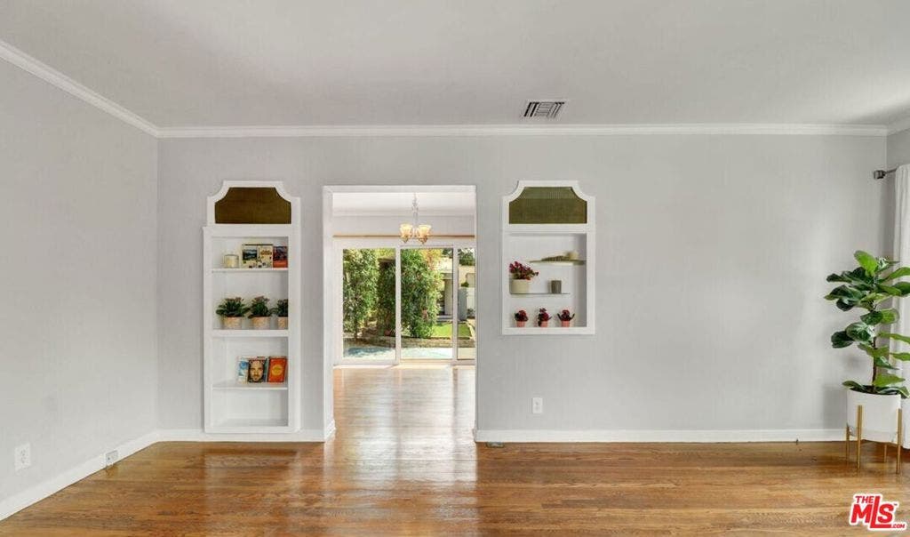 3516 Las Palmas Avenue, Glendale, CA 91208
