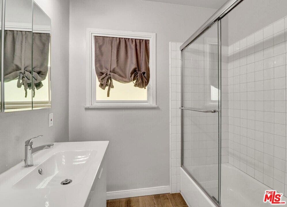 3516 Las Palmas Avenue, Glendale, CA 91208