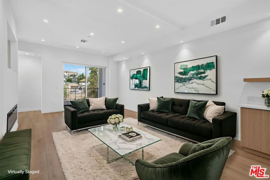 Property photo for 150 N Carondelet Street, #A, Los Angeles, CA