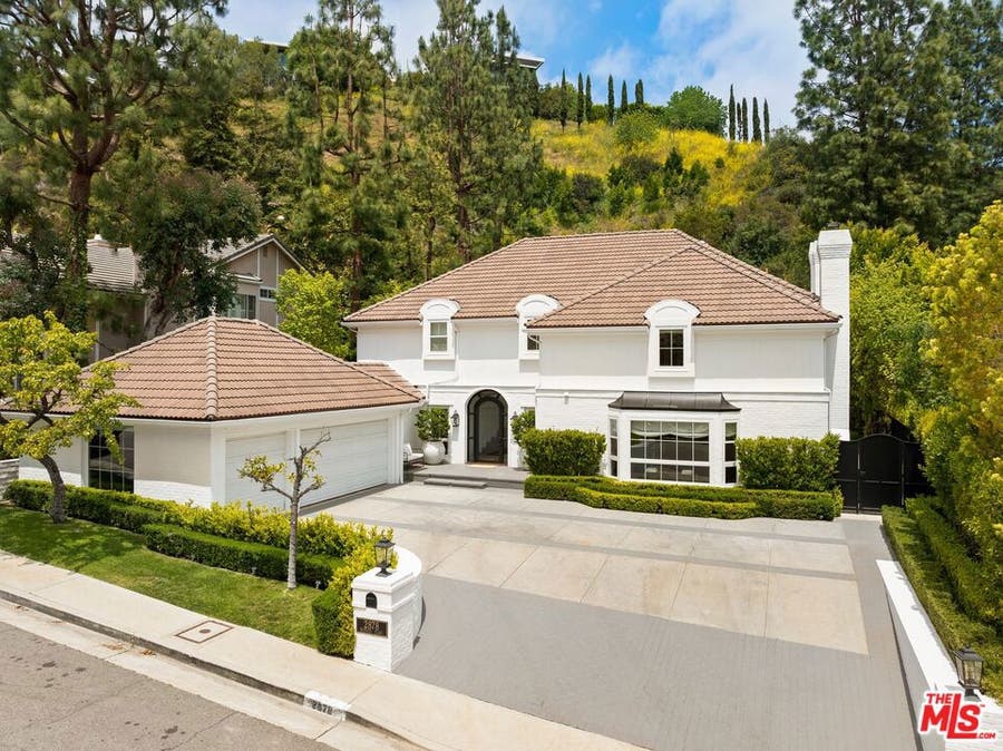 Property photo for 2878 Royston Place, Beverly Hills, CA