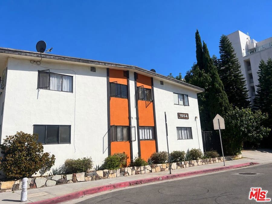 Property photo for 1554 Cassil Place, #1, Los Angeles, CA