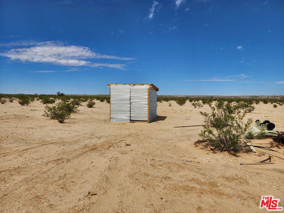 Shed