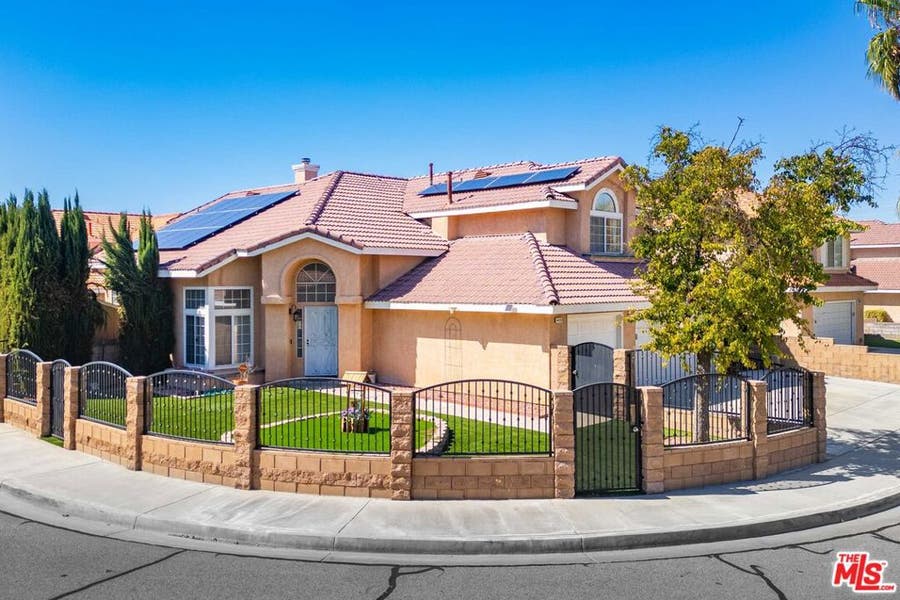 Property photo for 44333 Shad Street, Lancaster, CA