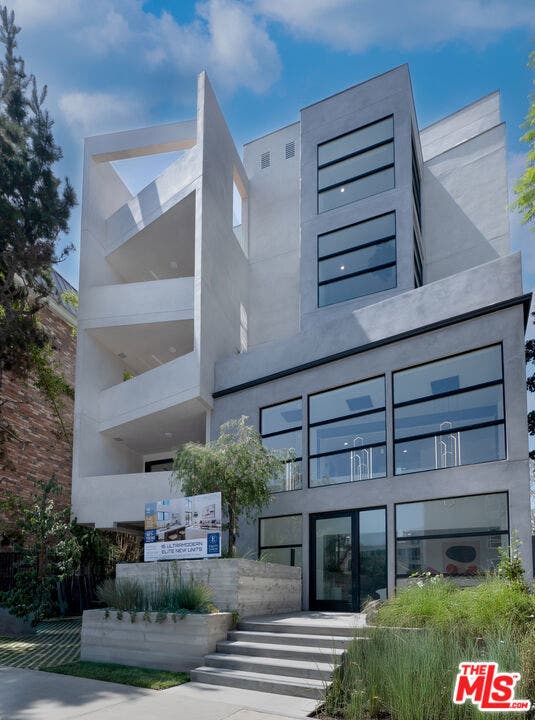 Property photo for 1361 Kelton Avenue, #203, Los Angeles, CA