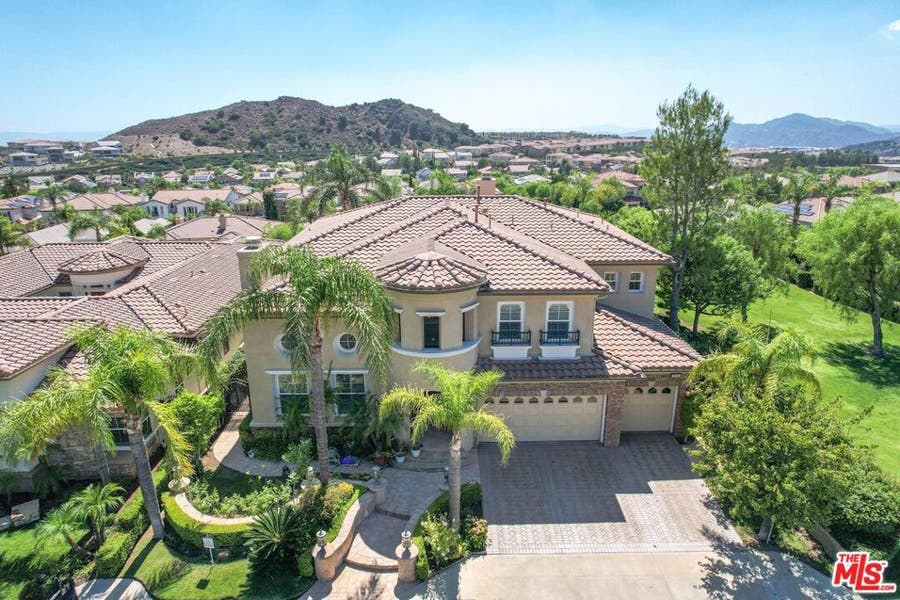 Property photo for 20264 Via Galileo, Porter Ranch, CA