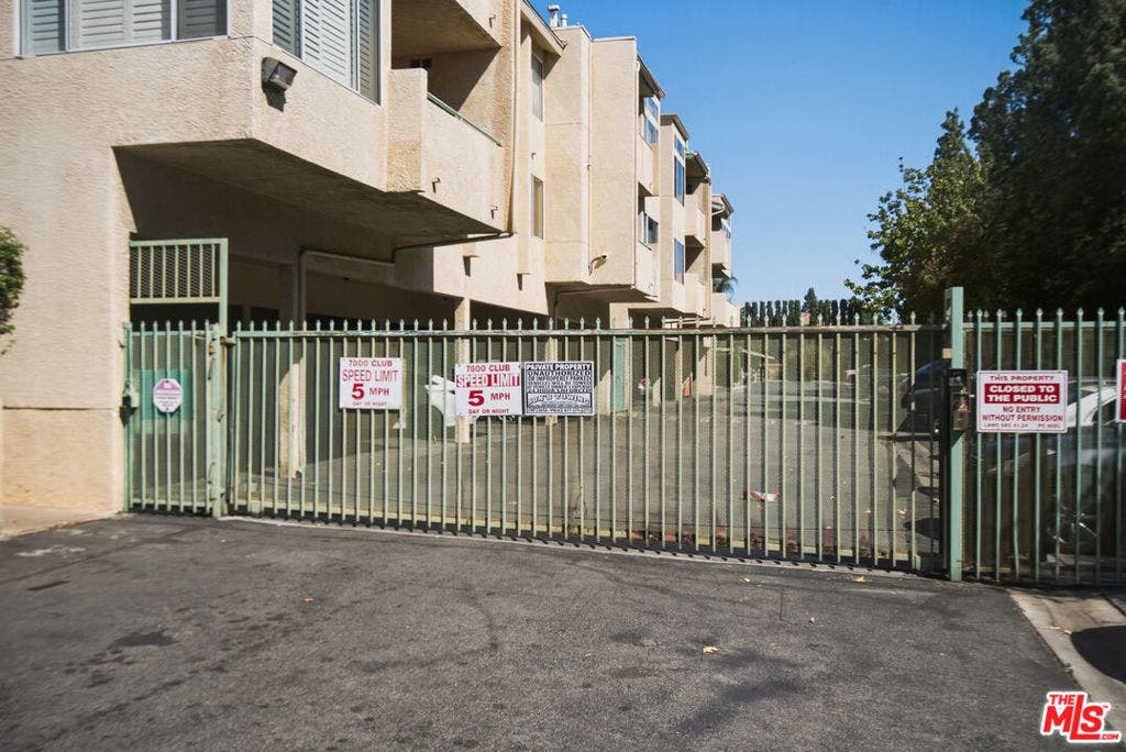 7800 Topanga Canyon Boulevard, #322, Canoga Park, CA 91304 7800 Topanga Canyon Boulevard, #322, Canoga Park, CA 91304