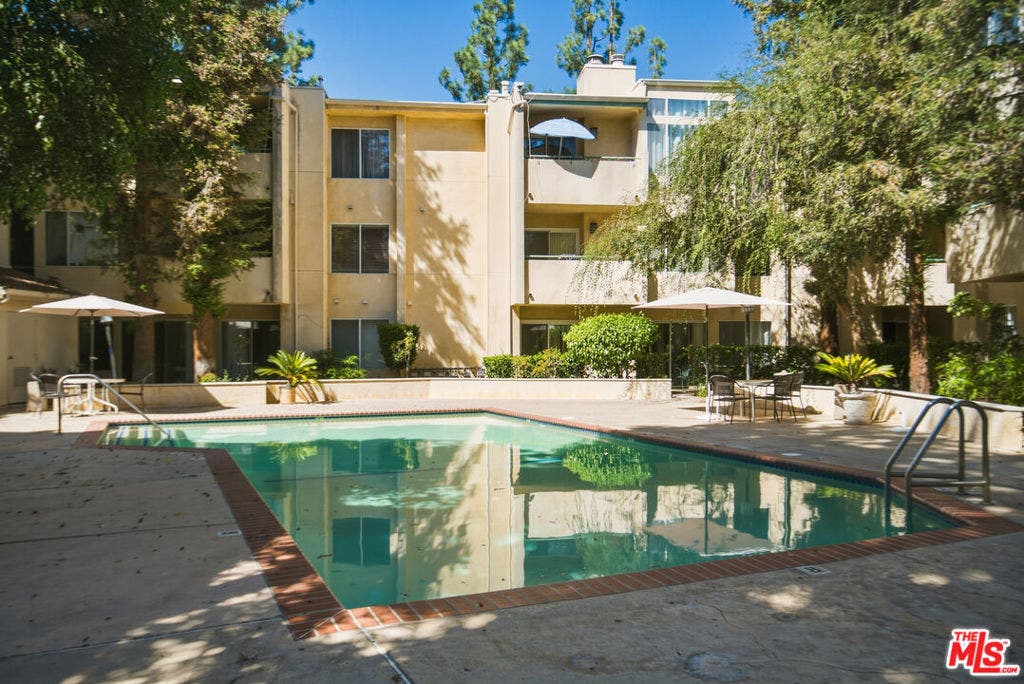 7800 Topanga Canyon Boulevard, #322, Canoga Park, CA 91304 7800 Topanga Canyon Boulevard, #322, Canoga Park, CA 91304