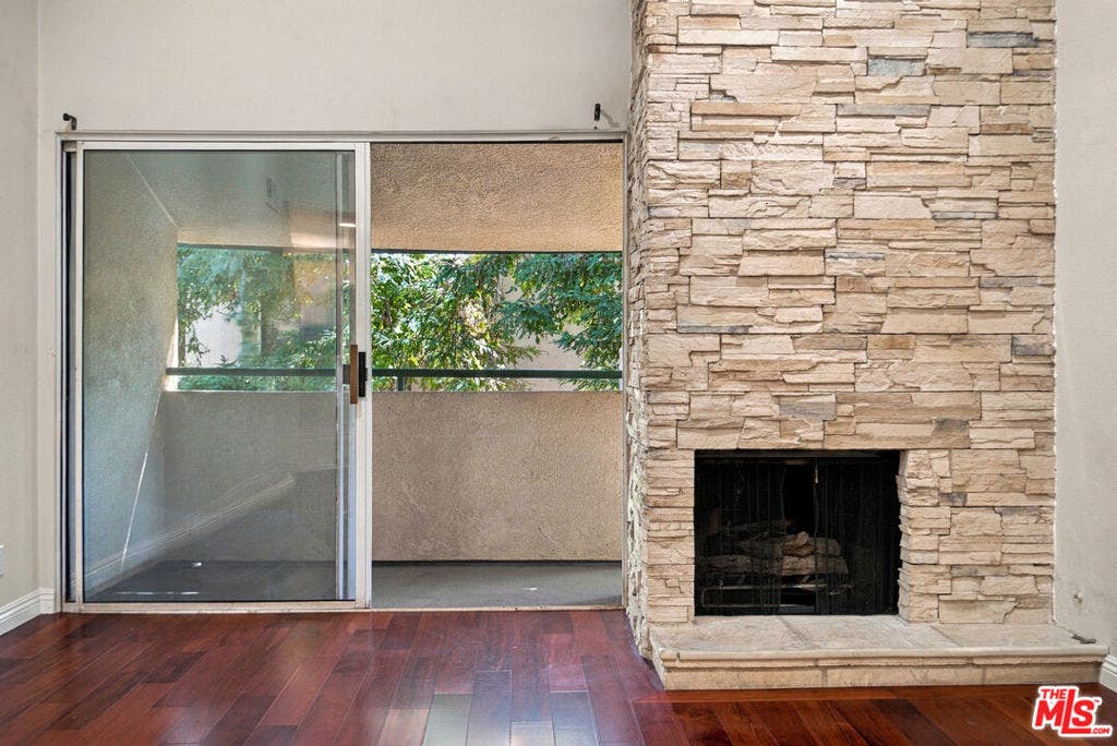 7800 Topanga Canyon Boulevard, #322, Canoga Park, CA 91304 7800 Topanga Canyon Boulevard, #322, Canoga Park, CA 91304