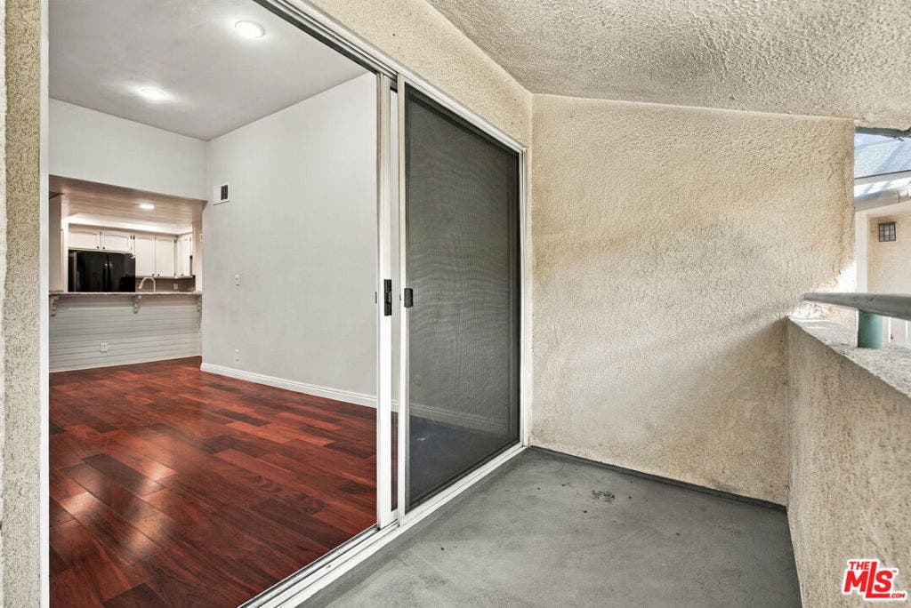 7800 Topanga Canyon Boulevard, #322, Canoga Park, CA 91304 7800 Topanga Canyon Boulevard, #322, Canoga Park, CA 91304