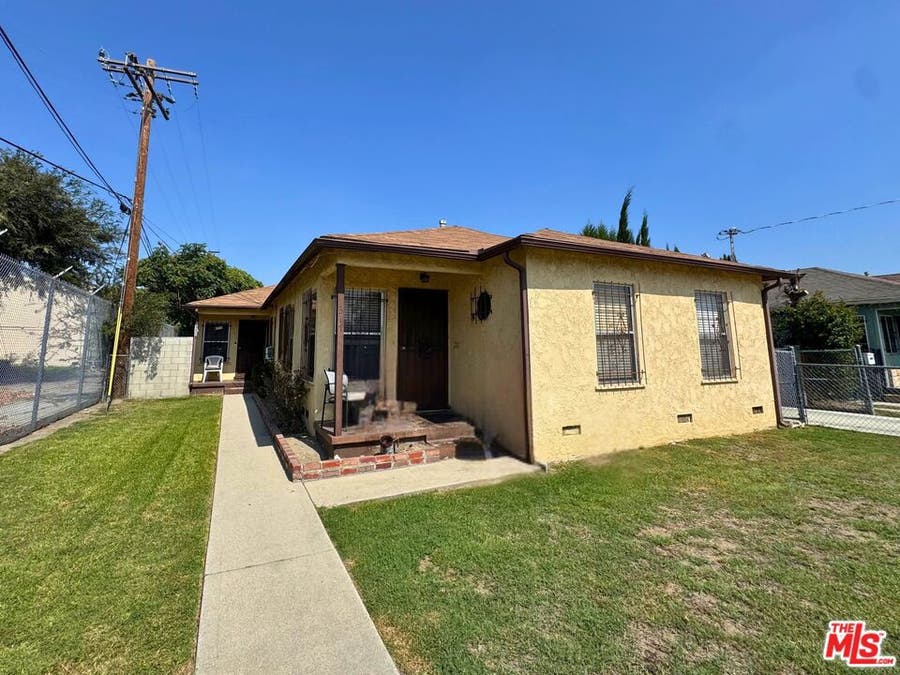 Property photo for 315 E Elm Street, Compton, CA