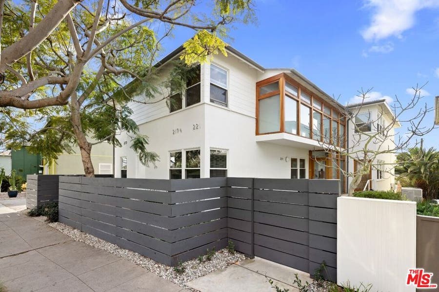 Property photo for 221 3rd Avenue, Venice, CA