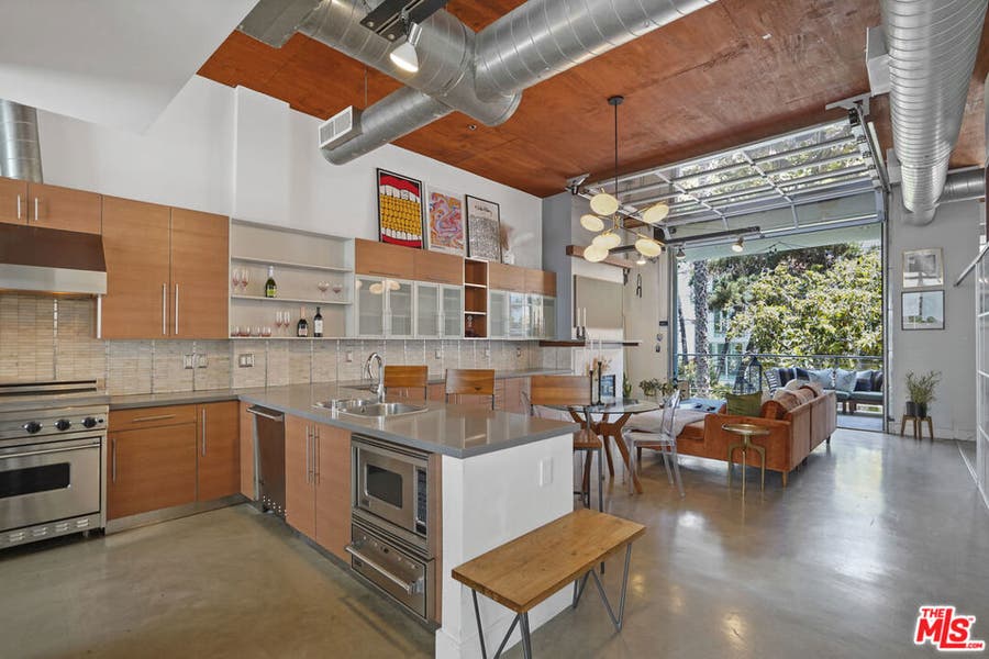 Property photo for 1152 N La Cienega Boulevard, #102, West Hollywood, CA