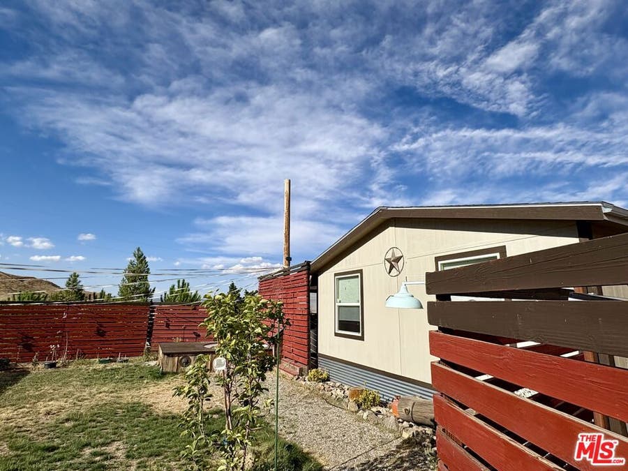 Property photo for 17111 Tehachapi Willow Springs, Tehachapi, CA