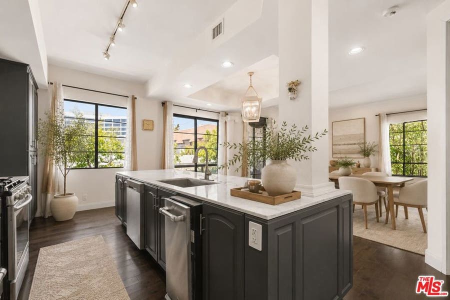 Property photo for 234 S Gale Drive, #209, Beverly Hills, CA