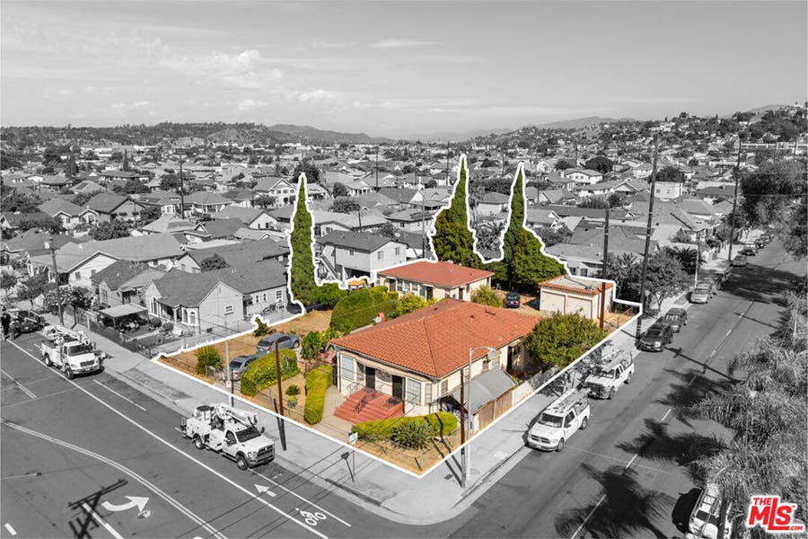 Property photo for 3327 Darwin Avenue, Los Angeles, CA