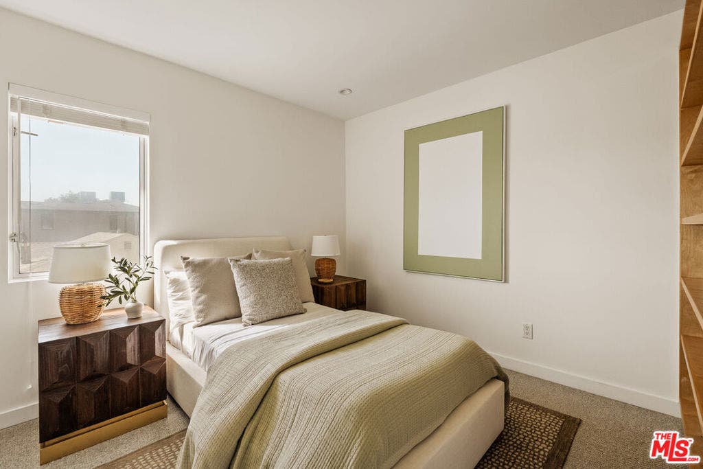 12545 Walsh Avenue, Los Angeles, CA 90066 12545 Walsh Avenue, Los Angeles, CA 90066
