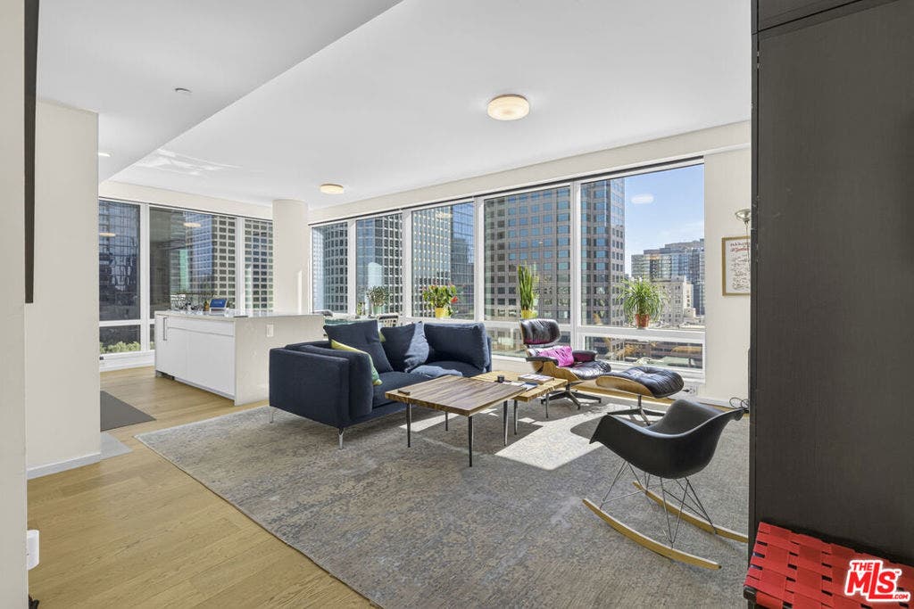 877 Francisco Street, #1506, Los Angeles, CA 90017 877 Francisco Street, #1506, Los Angeles, CA 90017