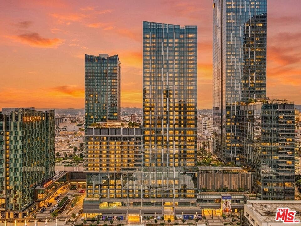 877 Francisco Street, #1506, Los Angeles, CA 90017 877 Francisco Street, #1506, Los Angeles, CA 90017
