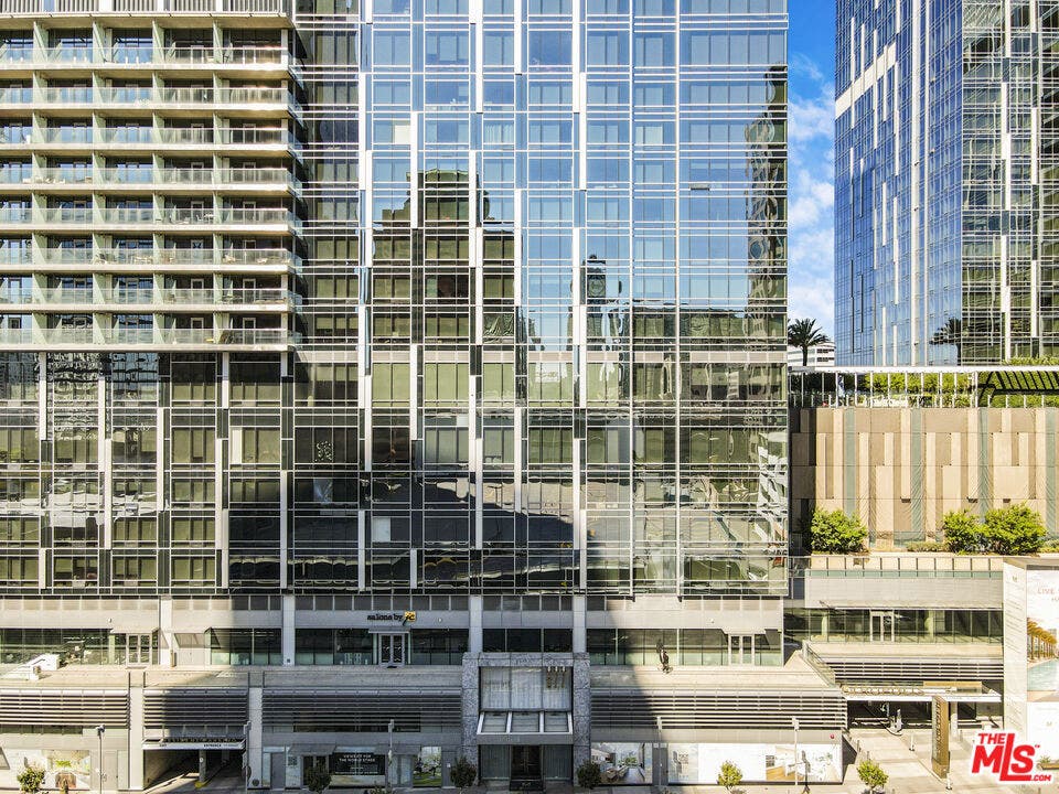 877 Francisco Street, #1506, Los Angeles, CA 90017 877 Francisco Street, #1506, Los Angeles, CA 90017