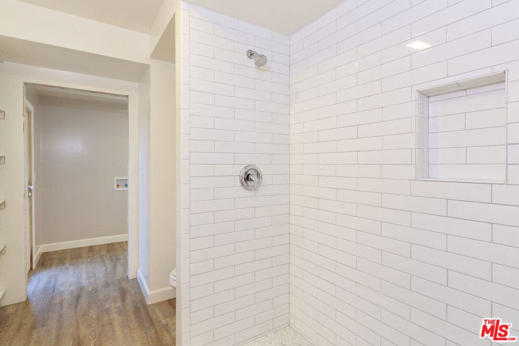 1836 The Strand, Hermosa Beach, CA 90254 1836 The Strand, Hermosa Beach, CA 90254