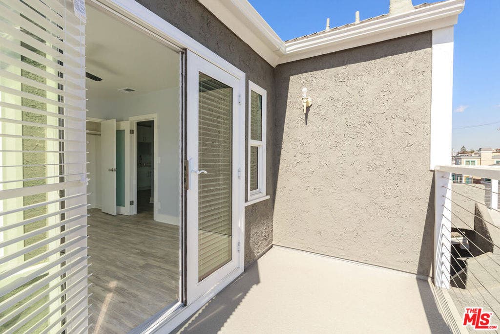 1836 The Strand, Hermosa Beach, CA 90254 1836 The Strand, Hermosa Beach, CA 90254