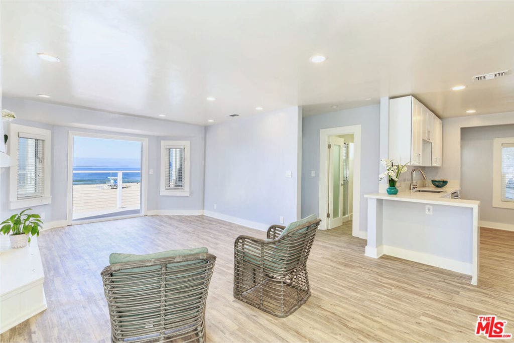 1836 The Strand, Hermosa Beach, CA 90254 1836 The Strand, Hermosa Beach, CA 90254