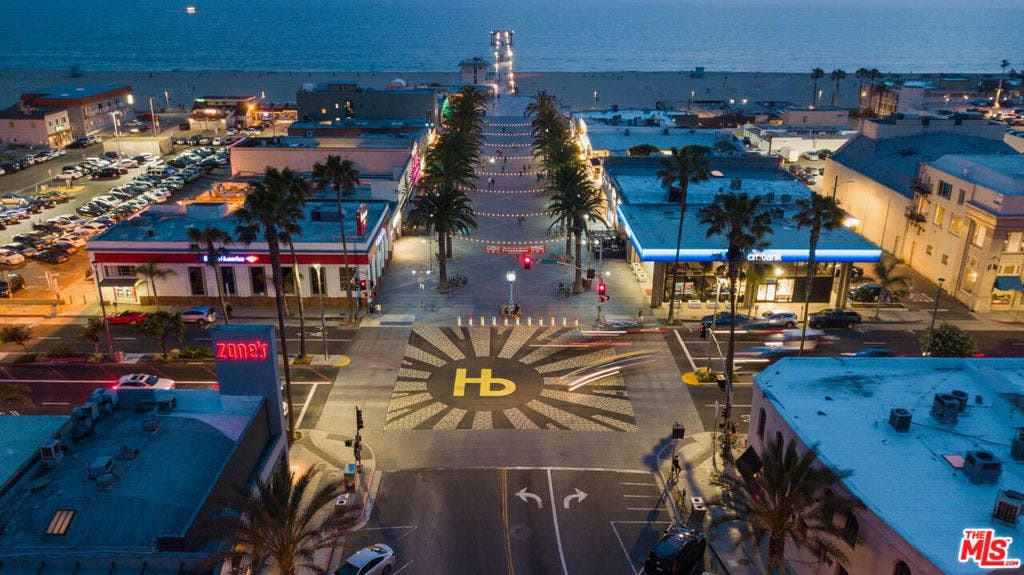 1836 The Strand, Hermosa Beach, CA 90254 1836 The Strand, Hermosa Beach, CA 90254