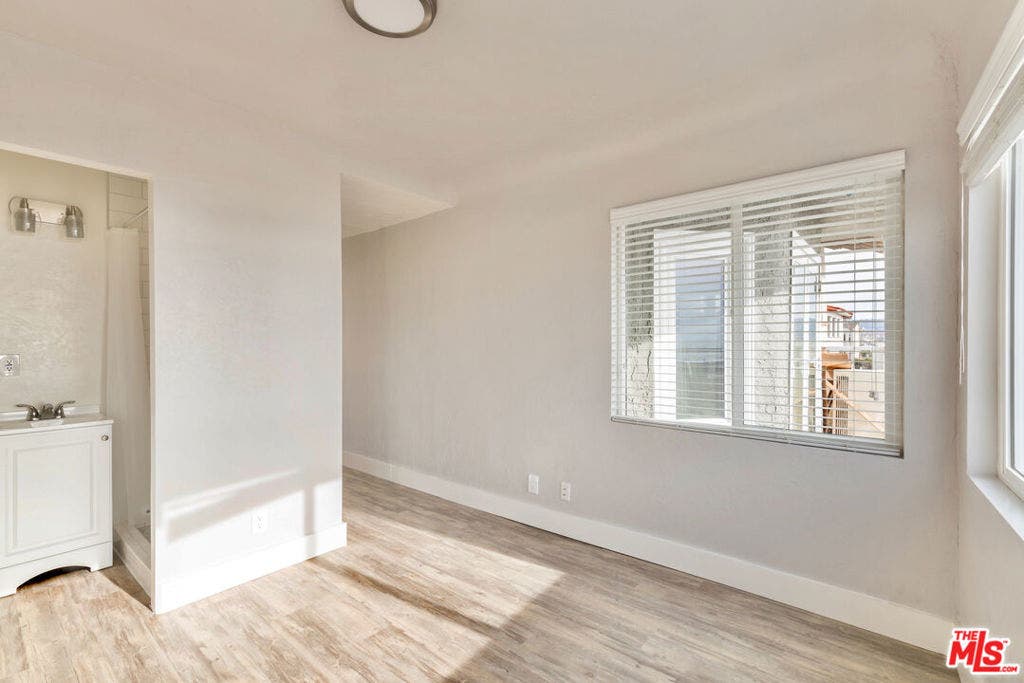 1836 The Strand, Hermosa Beach, CA 90254 1836 The Strand, Hermosa Beach, CA 90254