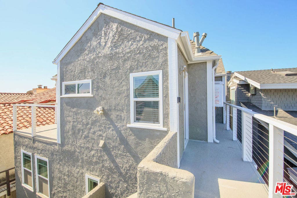 1836 The Strand, Hermosa Beach, CA 90254 1836 The Strand, Hermosa Beach, CA 90254