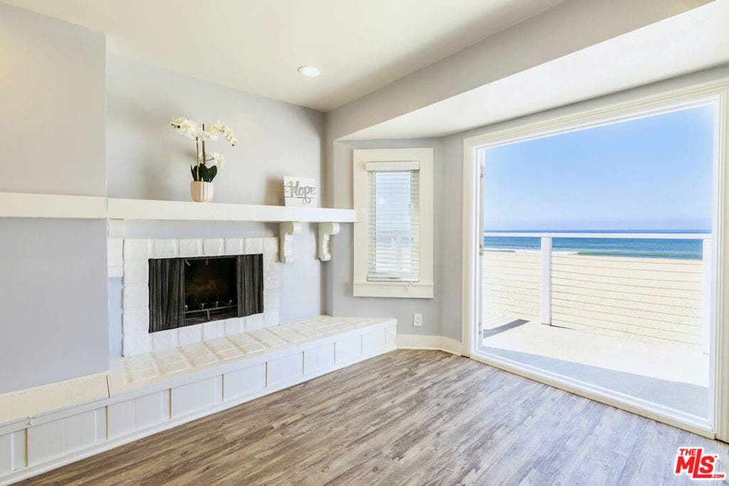 1836 The Strand, Hermosa Beach, CA 90254 1836 The Strand, Hermosa Beach, CA 90254