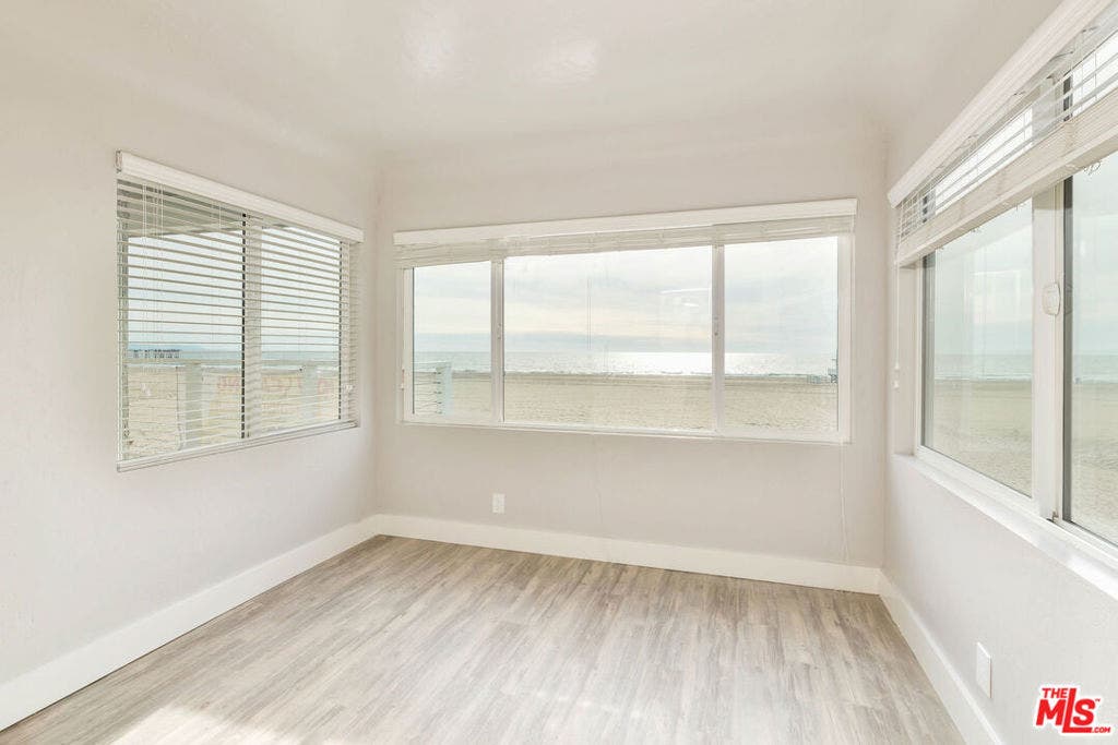 1836 The Strand, Hermosa Beach, CA 90254 1836 The Strand, Hermosa Beach, CA 90254