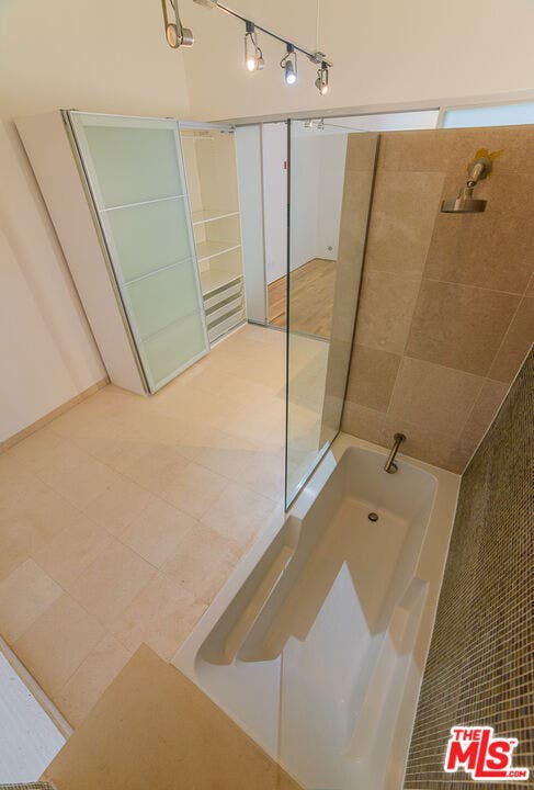Property photo for 8 Brooks Avenue, #3, Venice, CA