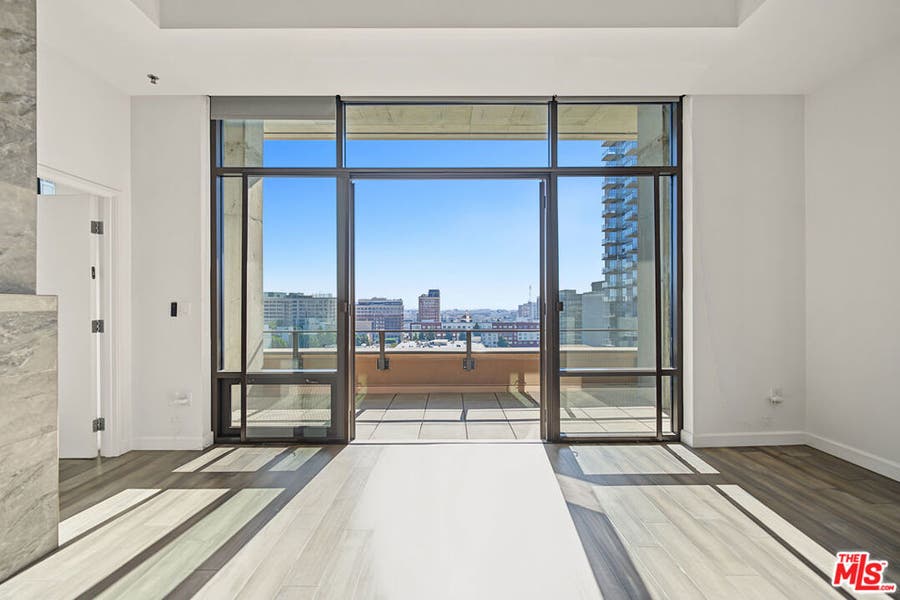 Property photo for 1111 S GRAND Avenue, #PH6, Los Angeles, CA
