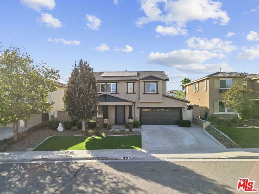 Property photo for 40924 Whitehall Street, Lake Elsinore, CA