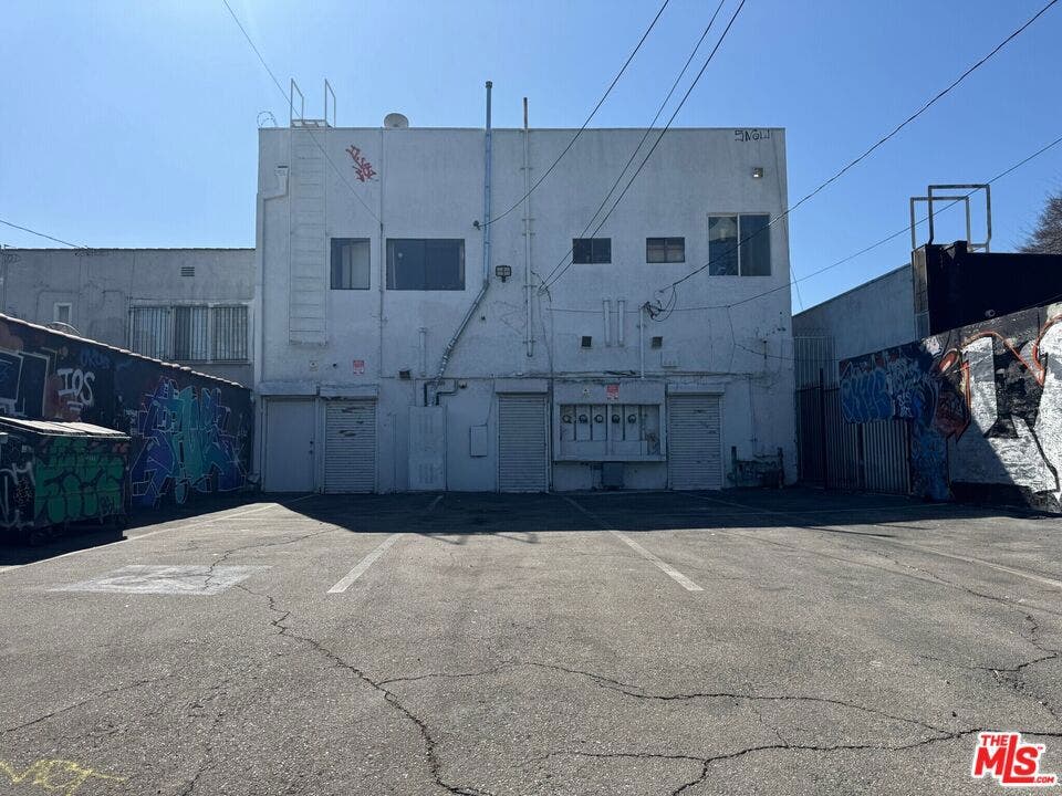 7619 Melrose Avenue, Los Angeles, CA 90046 7619 Melrose Avenue, Los Angeles, CA 90046