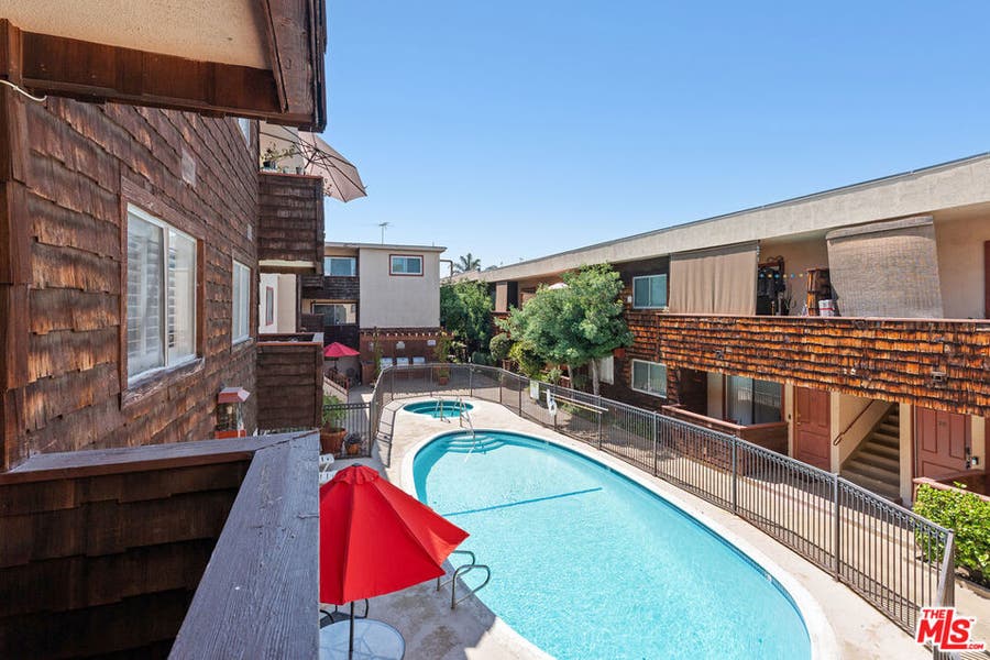 Property photo for 5414 Newcastle Avenue, #19, Los Angeles, CA