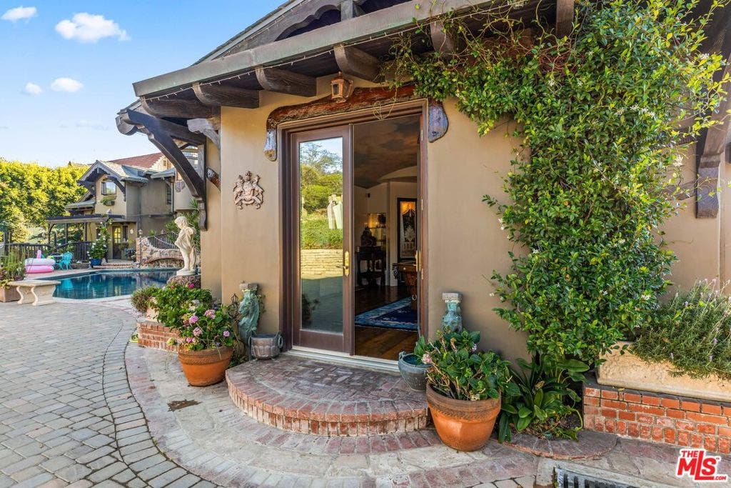 7007 Birdview Avenue, Malibu, CA 90265