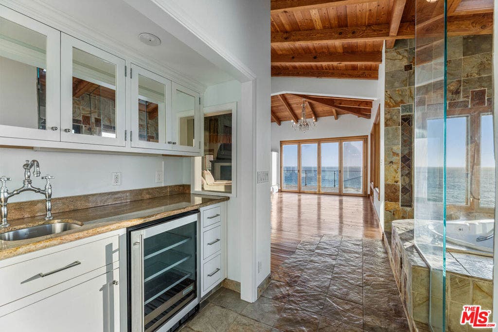 7007 Birdview Avenue, Malibu, CA 90265