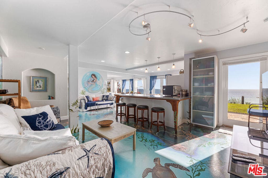 7007 Birdview Avenue, Malibu, CA 90265